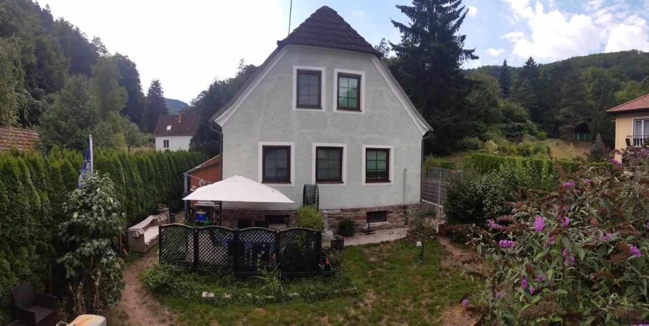 Homestay Zu Hause Am Bach Aggsbach